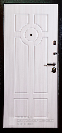 Фото «Дверь с ковкой №18» в Долгопрудному