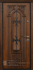 Фото «Дверь с ковкой №7»  в Долгопрудному